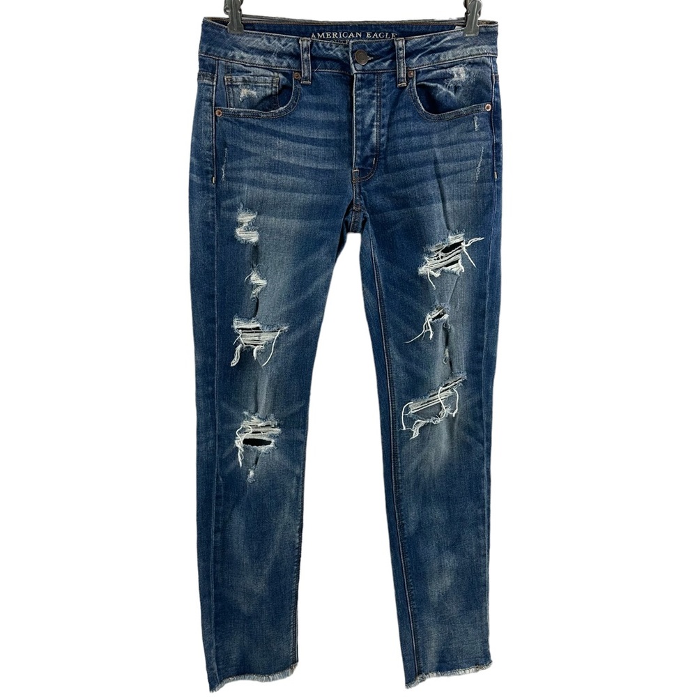 AEO Tom Girl Jeans Button Fly Raw Edge Distressed Ripped Ankle Size 2 Re…